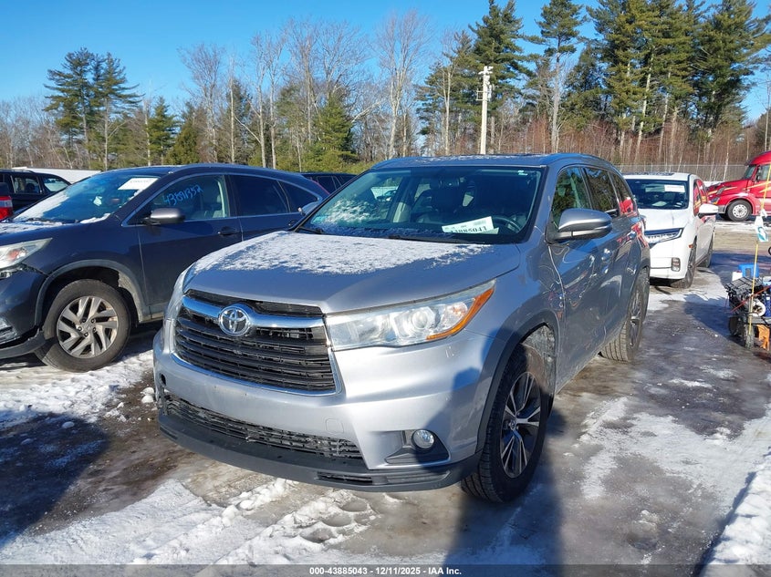 2016 Toyota Highlander Xle V6