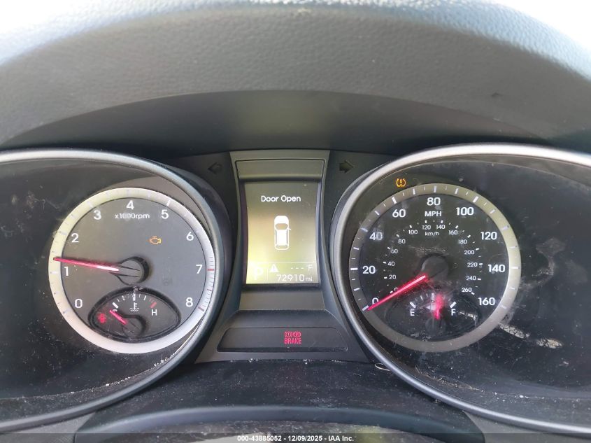 2016 Hyundai Santa Fe Sport 2.4L VIN: 5XYZU3LB5GG366681 Lot: 43885052