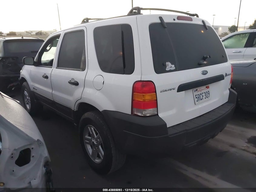 1FMYU95H26KC28066 2006 FORD ESCAPE photo no. 3