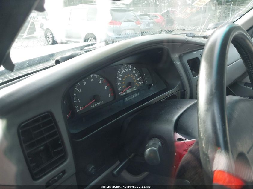 2002 Toyota 4Runner Sr5 V6 VIN: JT3GN86R220238752 Lot: 43885105