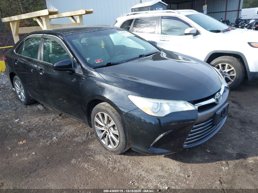 TOYOTA CAMRY XLE