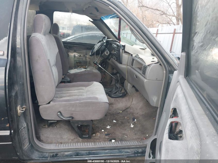 1995 Dodge Ram 1500 VIN: 1B7HF16Y8SS336572 Lot: 43885150