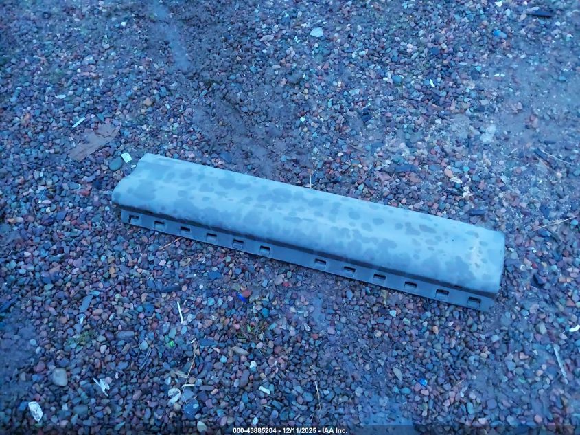 2002 Ford Explorer Xlt VIN: 1FMZU73E22ZA73859 Lot: 43885204