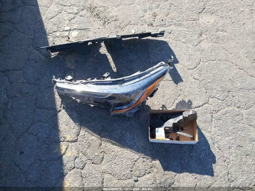 2025 Toyota Corolla Le VIN: 5YFB4MDE5SP291422 Lot: 43885275