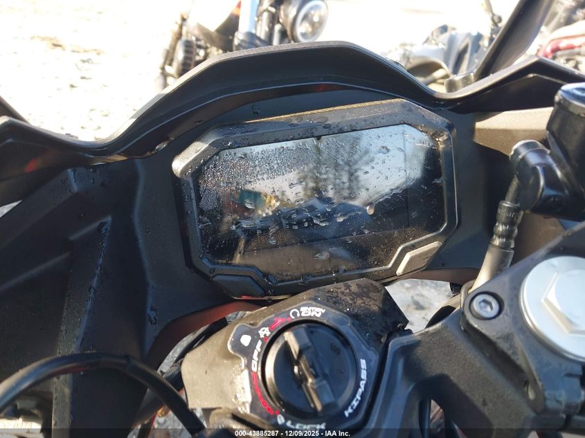 2024 Kawasaki Ex500 A/B VIN: ML5EXGJ14RDA31174 Lot: 43885287