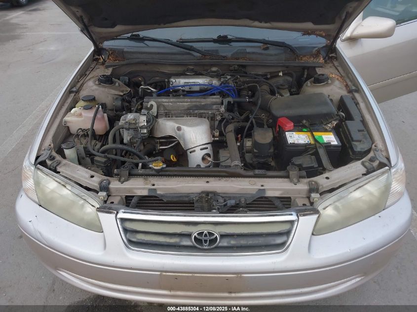 2001 Toyota Camry Le VIN: 4T1BG22K01U853387 Lot: 43885304