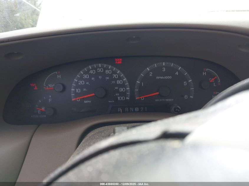 2000 Ford F-150 Lariat/Work Series/Xl/Xlt VIN: 1FTRX18L7YNB71690 Lot: 43885350