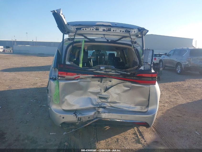 2024 Chrysler Pacifica Touring L VIN: 2C4RC1BG1RR173012 Lot: 43885360