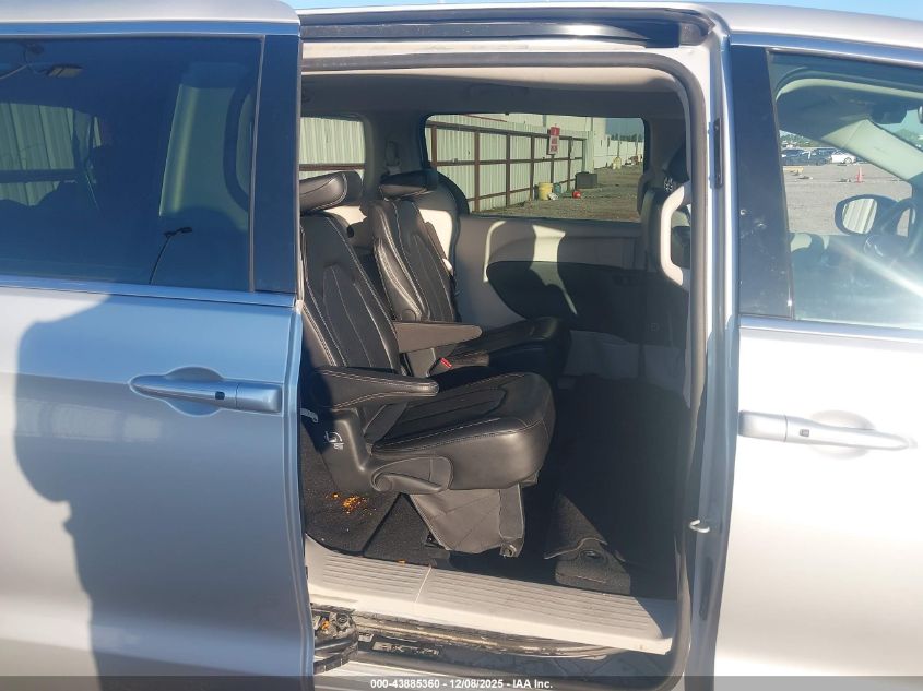 2024 Chrysler Pacifica Touring L VIN: 2C4RC1BG1RR173012 Lot: 43885360