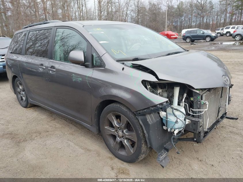 TOYOTA SIENNA SE 8 PASSENGER