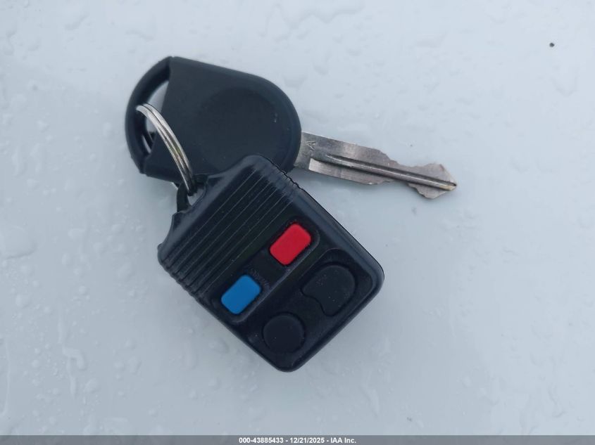 2007 Ford Explorer VIN: 1FMEU3E37UA97333 Lot: 43885433