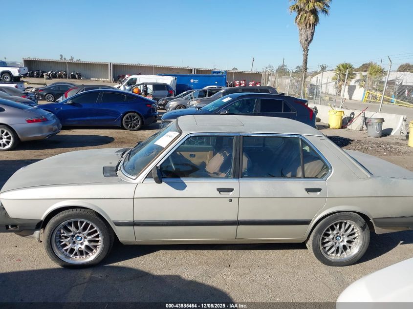 1986 BMW 528 E VIN: WBADK7300G965232 Lot: 43885464