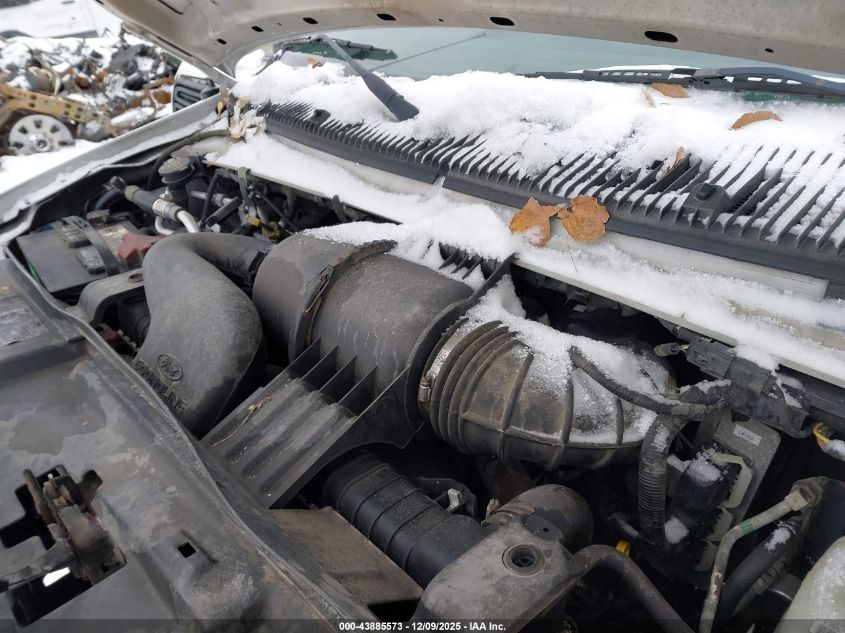 2012 Ford E-450 Cutaway VIN: 1FDXE4FS4CDA05310 Lot: 43885573