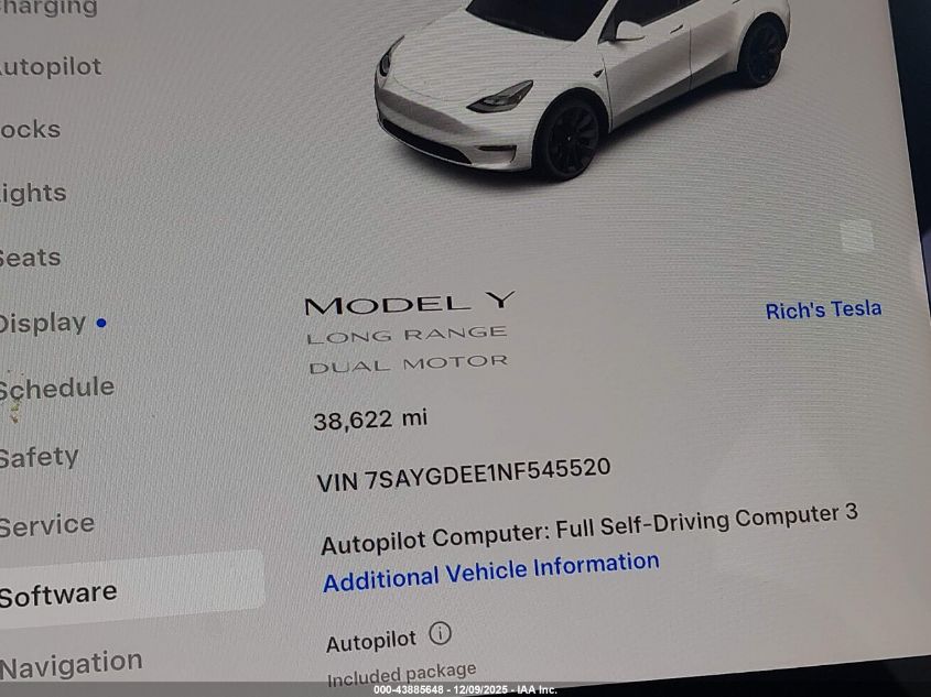 2022 Tesla Model Y Long Range Dual Motor All-Wheel Drive VIN: 7SAYGDEE1NF545520 Lot: 43885648