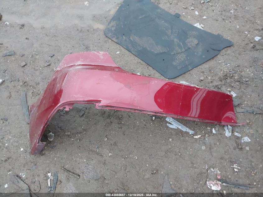 2018 Toyota Camry Le VIN: 4T1B11HK1JU571875 Lot: 43885657