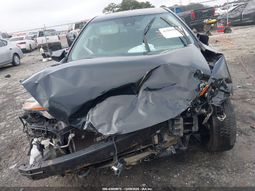 2018 Toyota Corolla Le VIN: 2T1BURHE1JC048700 Lot: 43885670