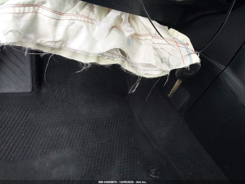 2018 Toyota Corolla Le VIN: 2T1BURHE1JC048700 Lot: 43885670