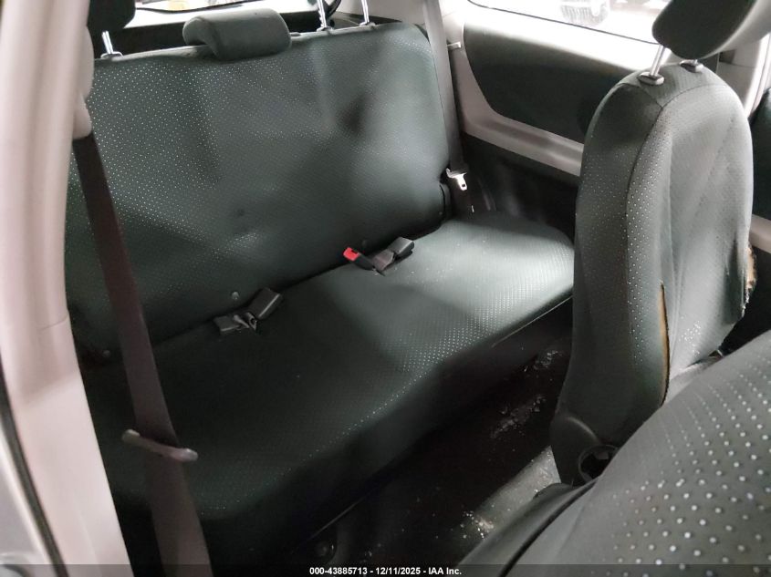 2008 Toyota Yaris VIN: JTDJT923285175825 Lot: 43885713