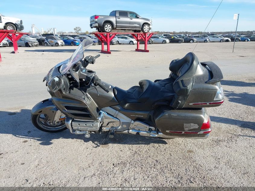 2010 Honda Gl1800 VIN: 1HFSC47GXAA907477 Lot: 43885736