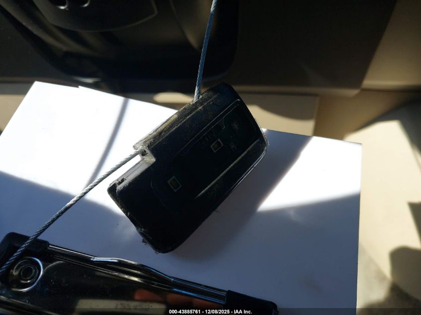 2005 Toyota Prius VIN: JTDKB20UX53011806 Lot: 43885761