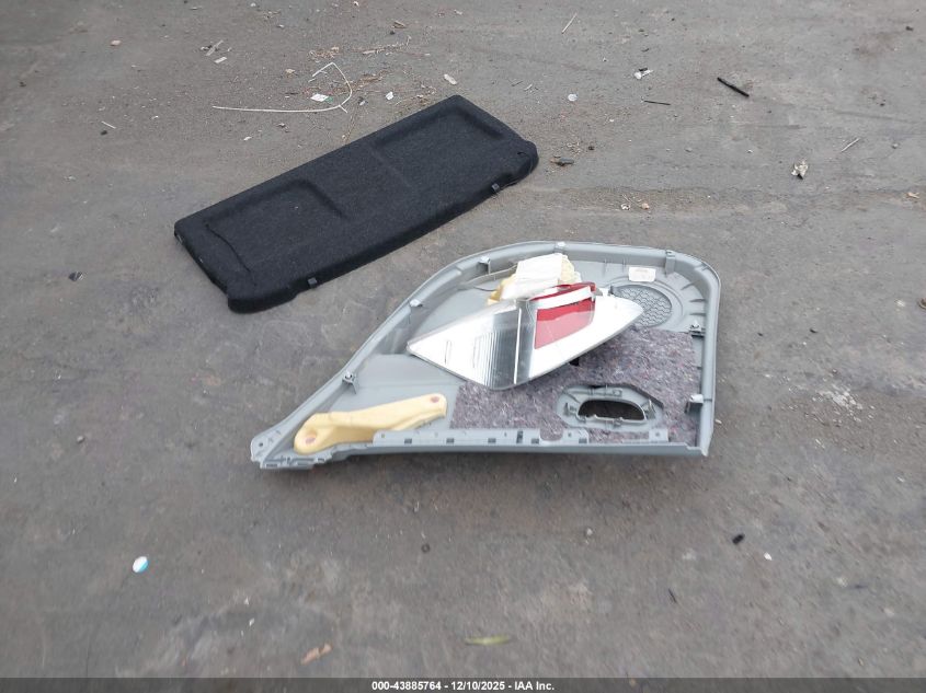 2014 Toyota Prius C Three VIN: JTDKDTB30E1061548 Lot: 43885764