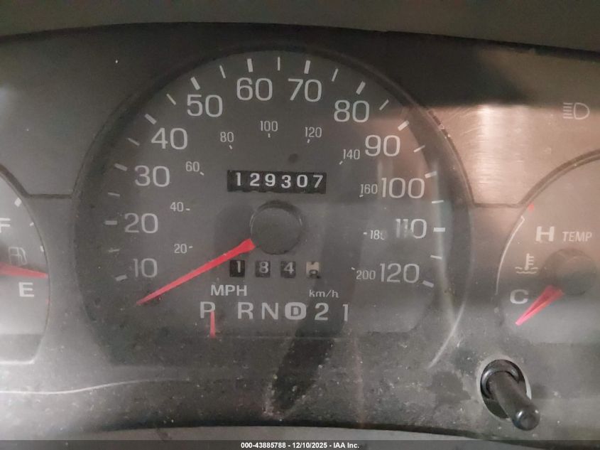 2003 Mercury Grand Marquis Ls VIN: 2MEFM75W13X687482 Lot: 43885788