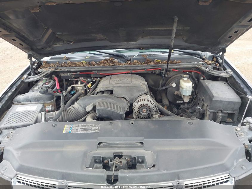 2008 Cadillac Escalade Standard VIN: 1GYEC63818R112910 Lot: 43886011