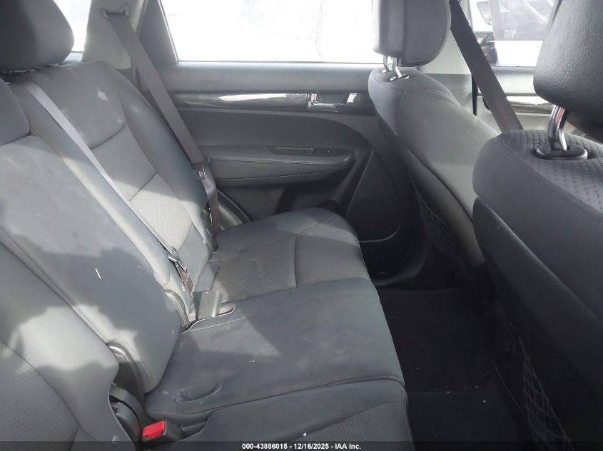 2011 Kia Sorento Lx VIN: 5XYKT3A16BG076277 Lot: 43886015