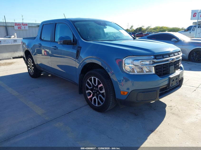 FORD MAVERICK LARIAT