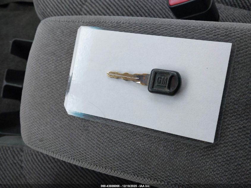 1995 Chevrolet S Truck S10 VIN: 1GCCS1946S8225627 Lot: 43886066