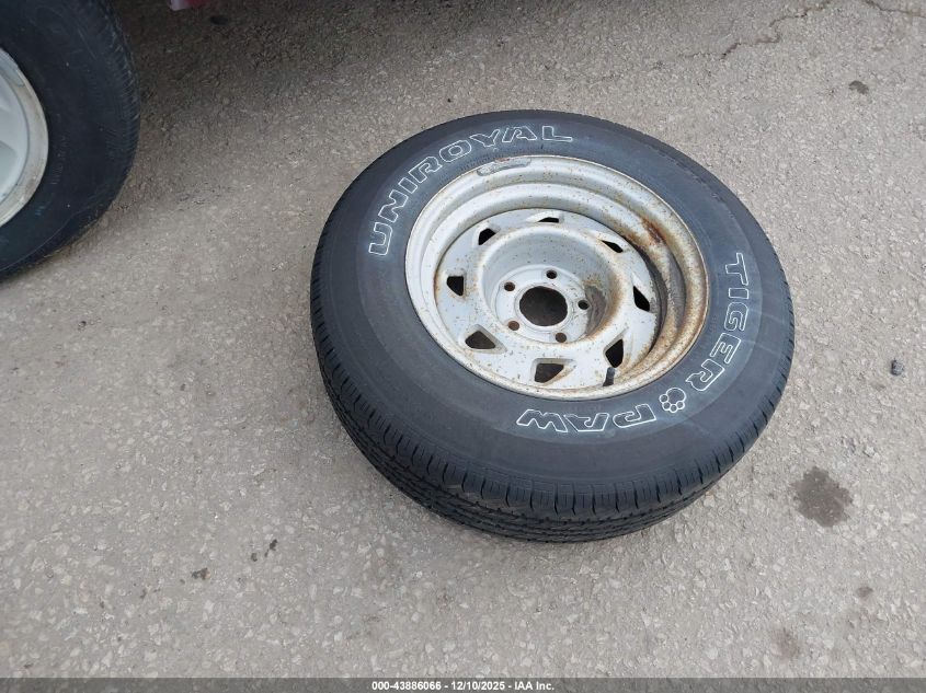 1995 Chevrolet S Truck S10 VIN: 1GCCS1946S8225627 Lot: 43886066