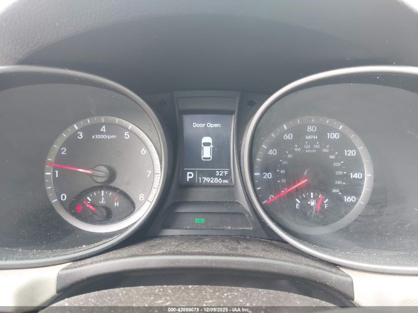 2015 Hyundai Santa Fe Sport 2.4L VIN: 5XYZUDLB4FG262722 Lot: 43886078