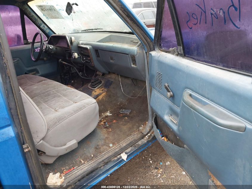 1990 Ford F150 VIN: 1FTEF14Y2LLA89261 Lot: 43886128