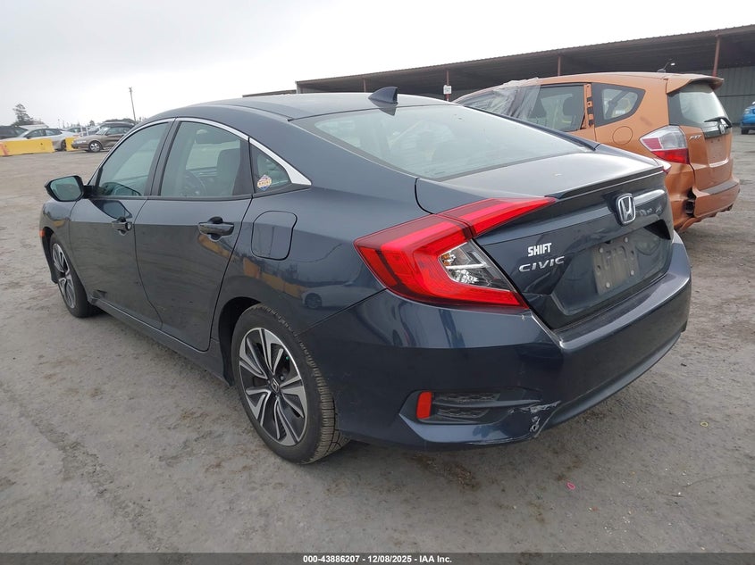 19XFC1F71GE206490 2016 HONDA CIVIC photo no. 3