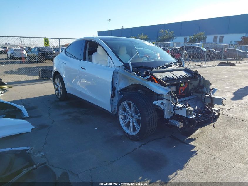 TESLA MODEL Y AWD/LONG RANGE DUAL MOTOR ALL-WHEEL DRIVE