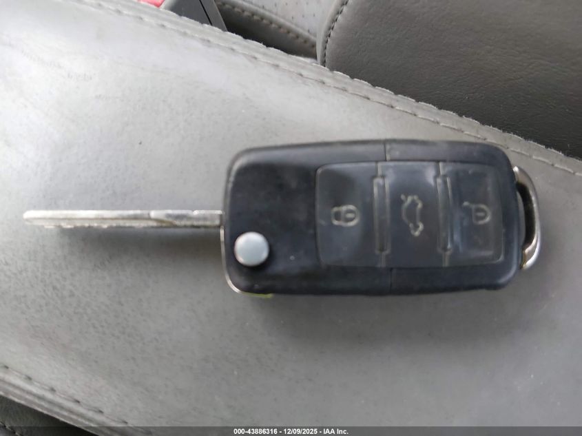 2005 Volkswagen New Beetle Gls VIN: 3VWCK31C75M413746 Lot: 43886316