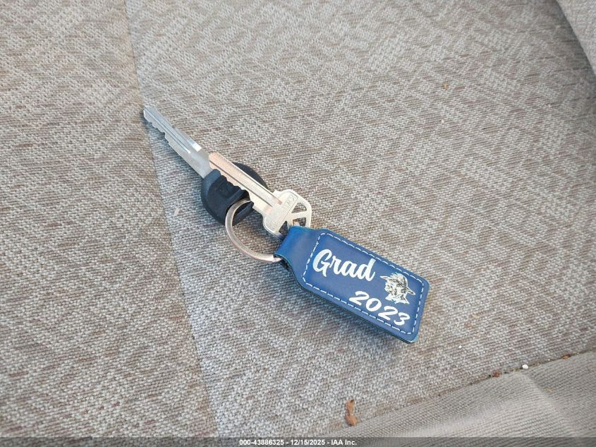 2002 Isuzu Rodeo Ls 3.2L V6/Lse 3.2L V6/S 3.2L V6 VIN: 4S2CK58W124306072 Lot: 43886325