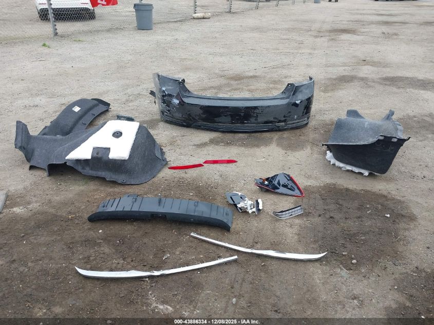 2017 Honda Accord Ex-L VIN: 1HGCR2F92HA218193 Lot: 43886334