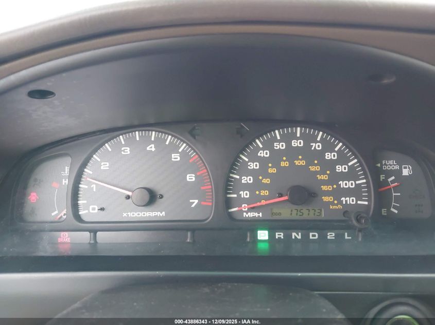 2000 Toyota 4Runner Sr5 V6 VIN: JT3GN86R0Y0172744 Lot: 43886343