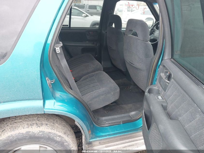 1995 Chevrolet Blazer VIN: 1GNDT13W9S2133580 Lot: 43886344