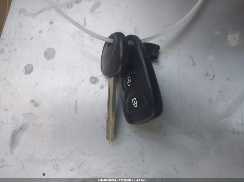 2012 Hyundai Accent Gls VIN: KMHCU4AE3CU264079 Lot: 43886351