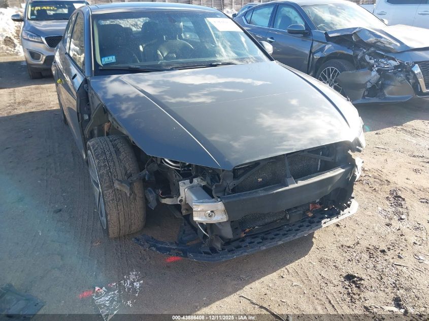 2017 Audi A3 2.0T Premium VIN: WAUB8GFF7H1046952 Lot: 43886408