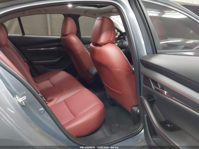 2025 Mazda Mazda3 2.5 S Carbon Edition VIN: JM1BPBCM9S1784593 Lot: 43886539