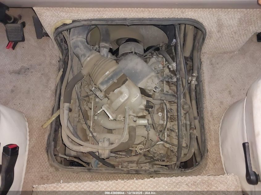 2000 Ford F550 Super Duty Stripped Chass VIN: 1FCNF53S7Y0A11815 Lot: 43886544