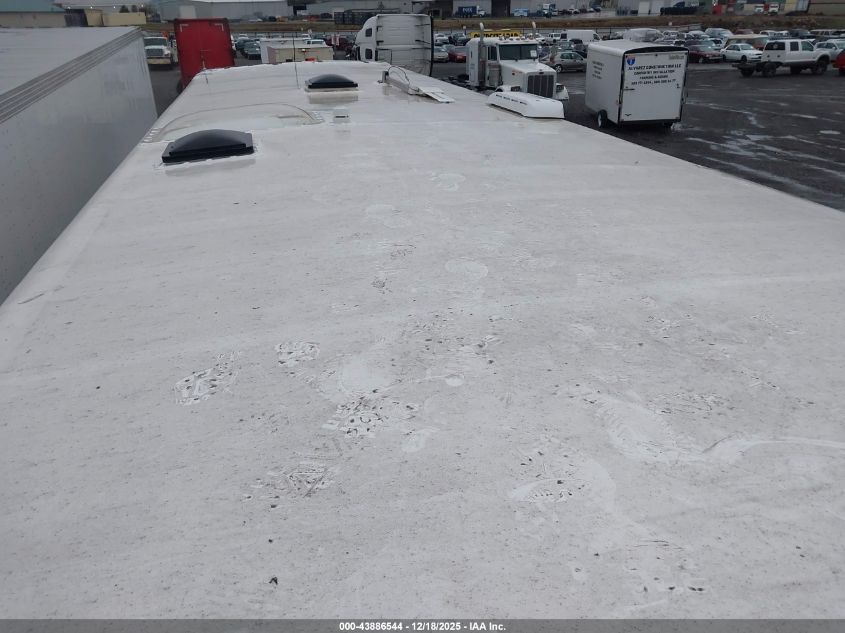 2000 Ford F550 Super Duty Stripped Chass VIN: 1FCNF53S7Y0A11815 Lot: 43886544