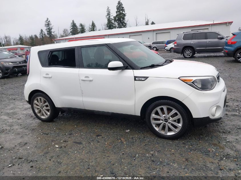 2019 Kia Soul + VIN: KNDJP3A52K7676780 Lot: 43886576