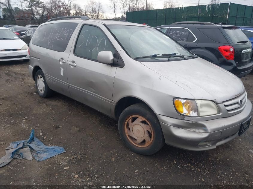 2001 Toyota Sienna