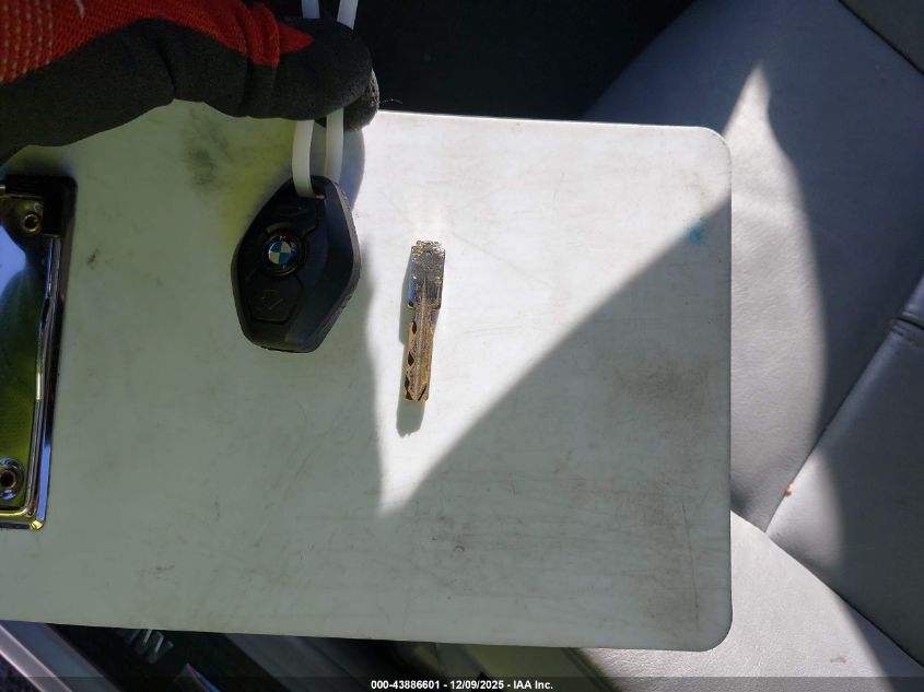 2001 BMW 525Ia VIN: WBADT43471GX23736 Lot: 43886601