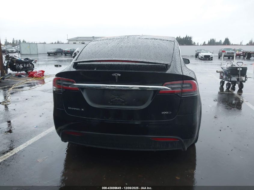 2017 Tesla Model X 100D/75D/90D VIN: 5YJXCAE29HF057719 Lot: 43886649