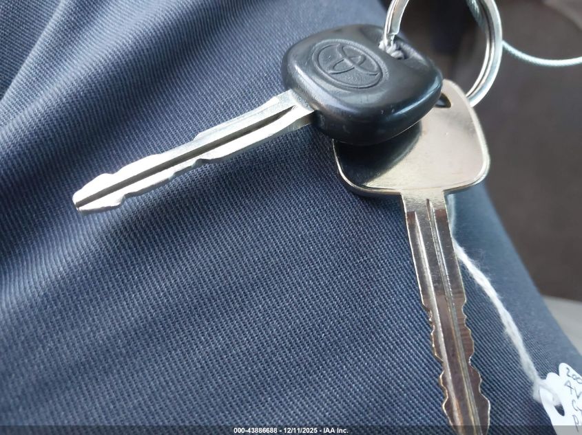 2002 Toyota Avalon Xls VIN: 4T1BF28B32U258755 Lot: 43886688